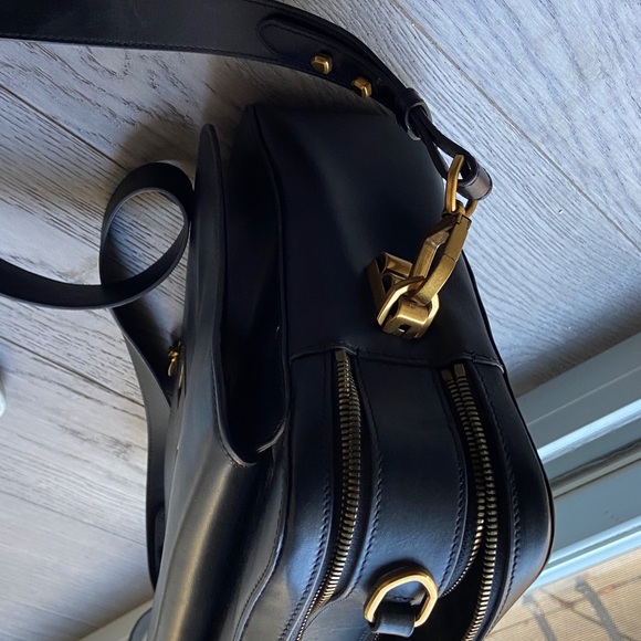 RUDSAK Black Leather Messenger/laptop Bag with Gold Chain - Picture 8 of 8